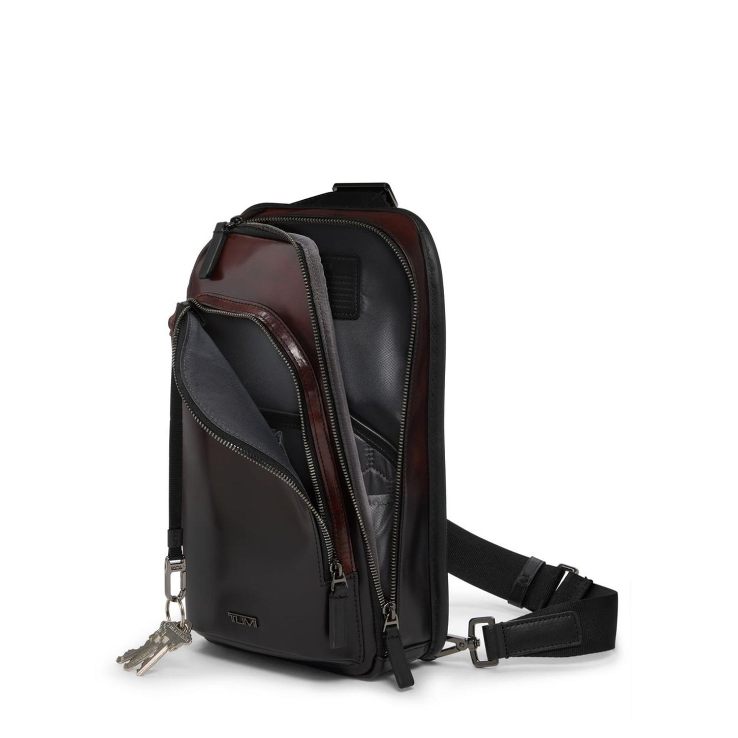 Tumi Harrison Gregory Sling | Voyage Luggage