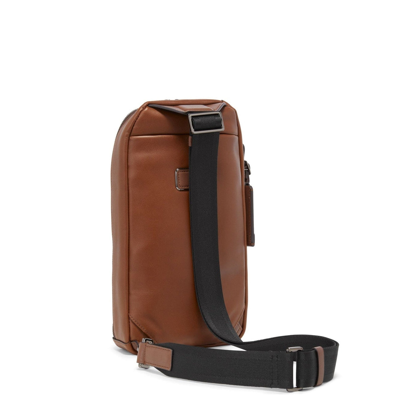 Tumi Harrison Gregory Sling – Voyage Luggage