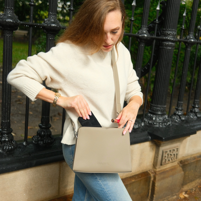 La Trotteuse Crossbody Travel Bag- Anti-theft, Sleek (NEW)
