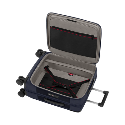 Victorinox Werks Traveler 7.0 Expandable Global Carry-On Spinner