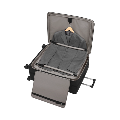 Victorinox Werks Traveler 7.0 Extra Large Expandable Spinner