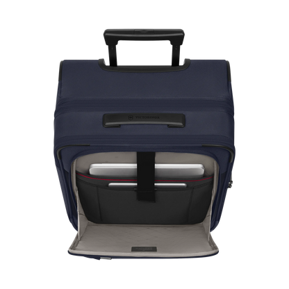 Victorinox Werks Traveler 7.0 Frequent Flyer Business Carry-On Spinner