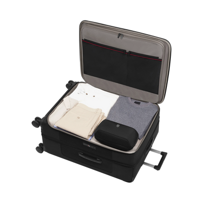 Victorinox Werks Traveler 7.0 Large Expandable Spinner