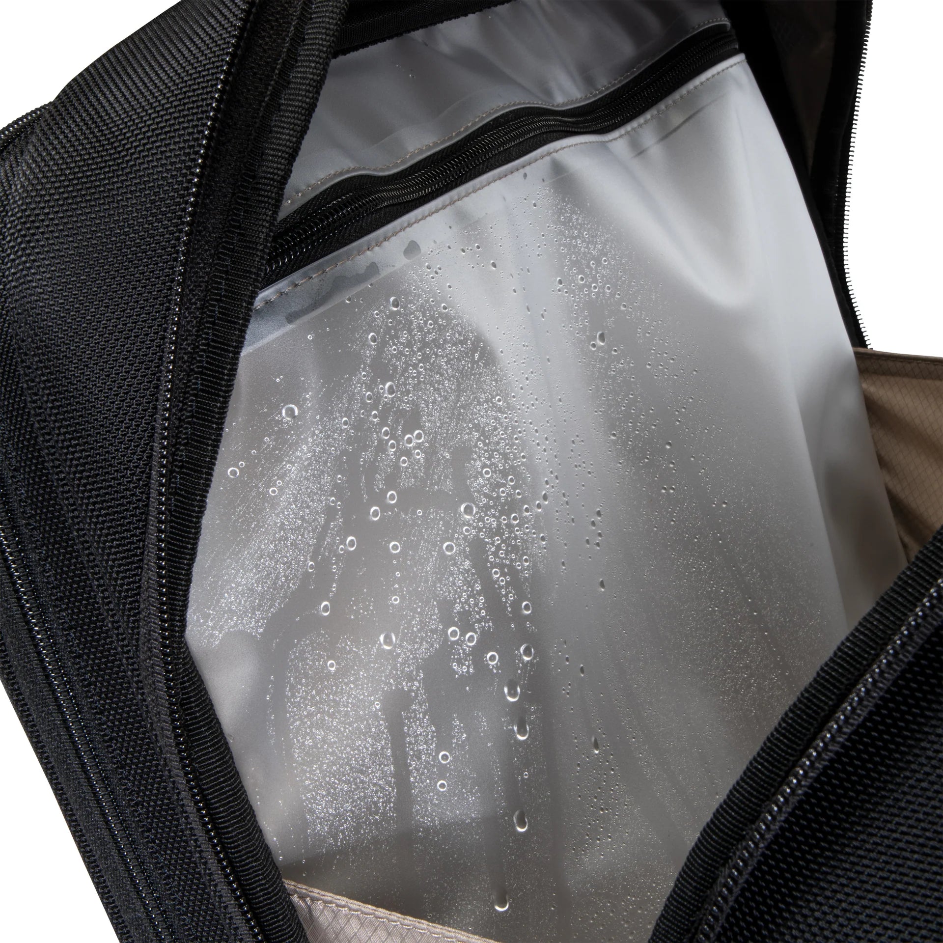 Ricardo Beverly Hills Flight Essentials Softside Wheel-A-Board Bag