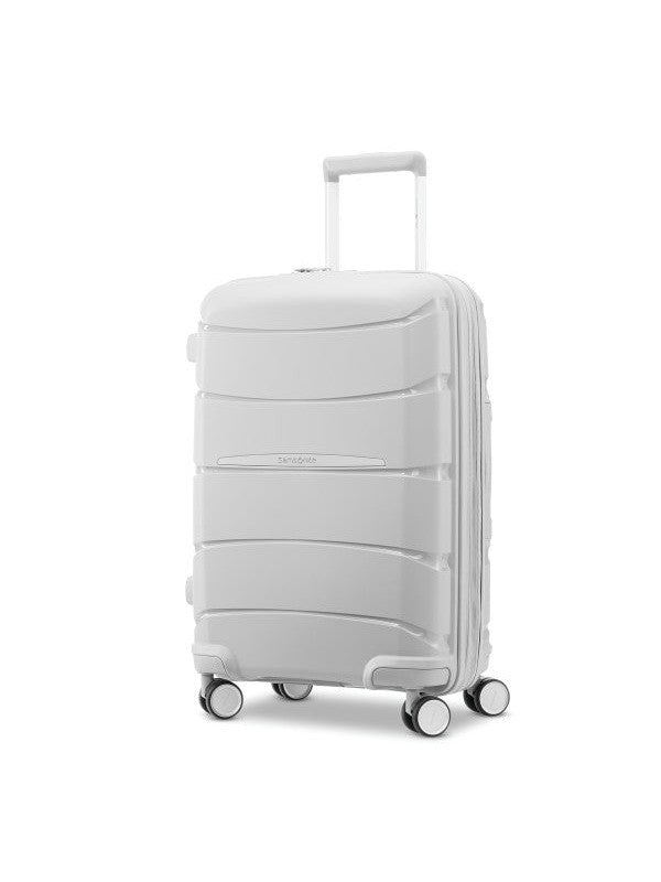 Outline Pro Carry-On Spinner 21"