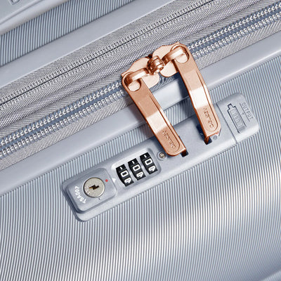 Delsey CRUISE 3.0 Expandable Spinner Carry-On Plus
