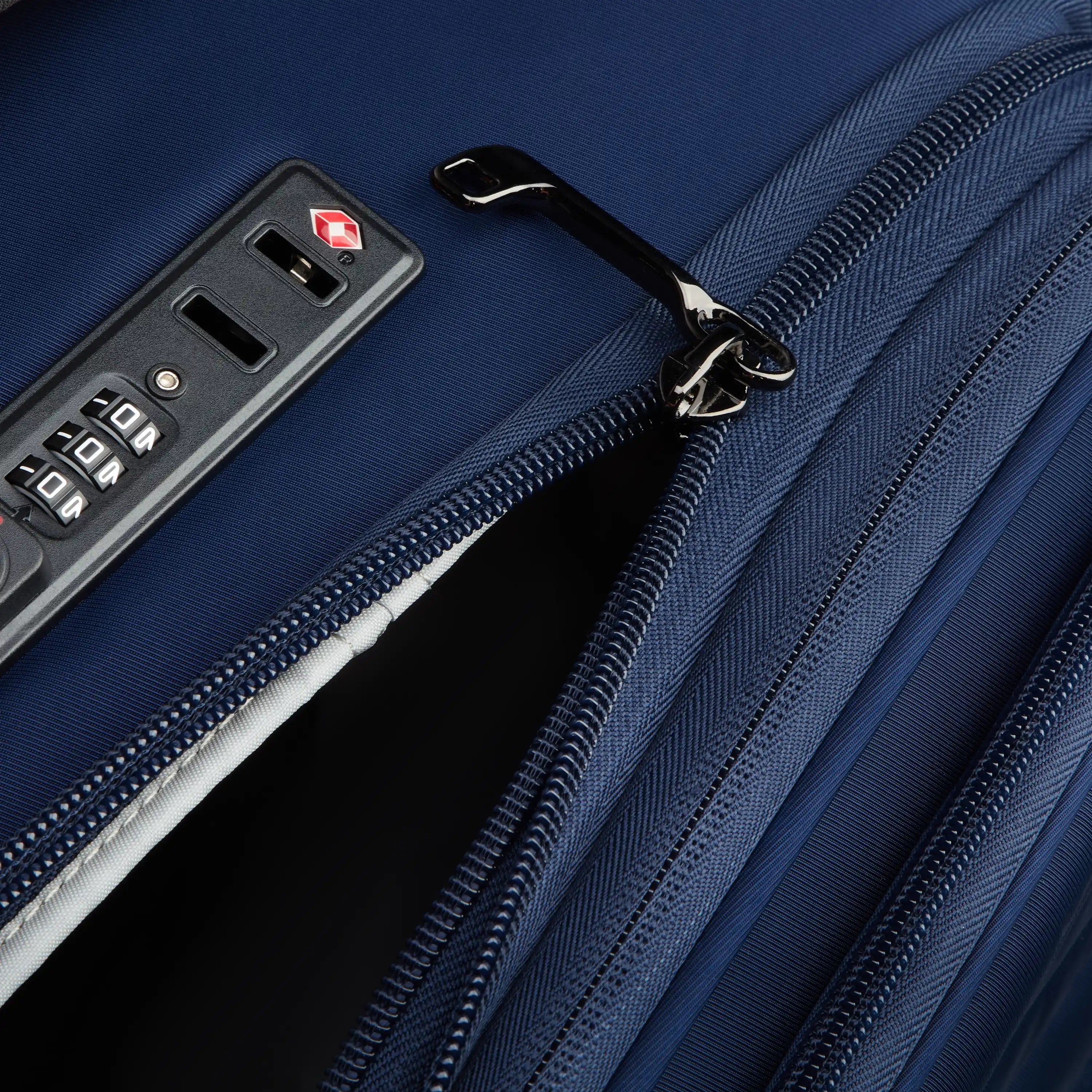 Delsey Cruise 3.0 Soft Expandable Spinner Carry-On