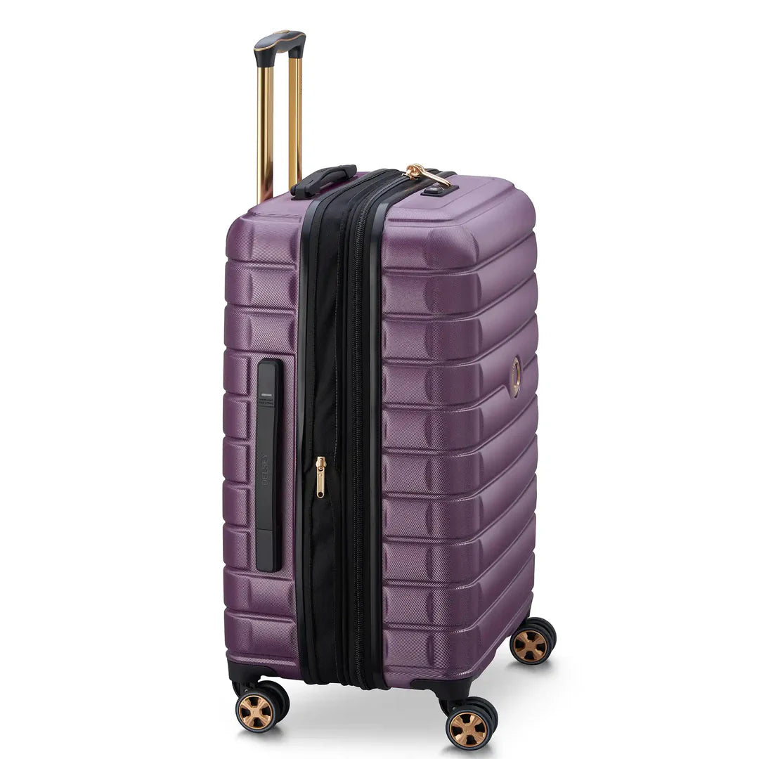 Delsey Shadow 5.0 Expandable Spinner Medium