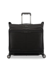 Silhouette 17 Spinner Garment Bag