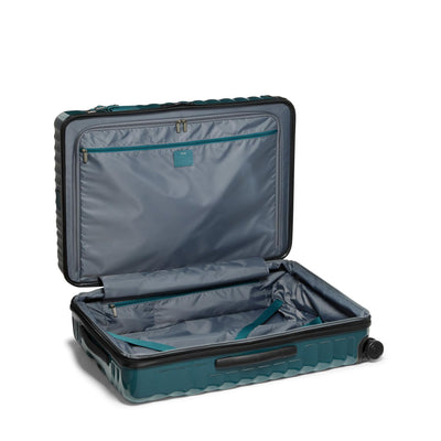 Tumi 19 Degree Extended Trip Expandable 4 Wheeled P/C