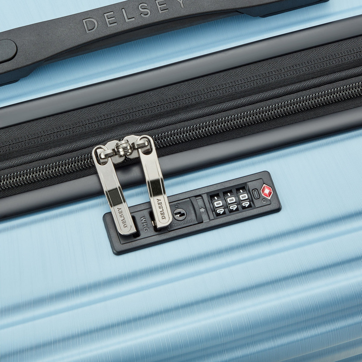 Delsey Cosmique Expandable Spinner - Light Blue detail