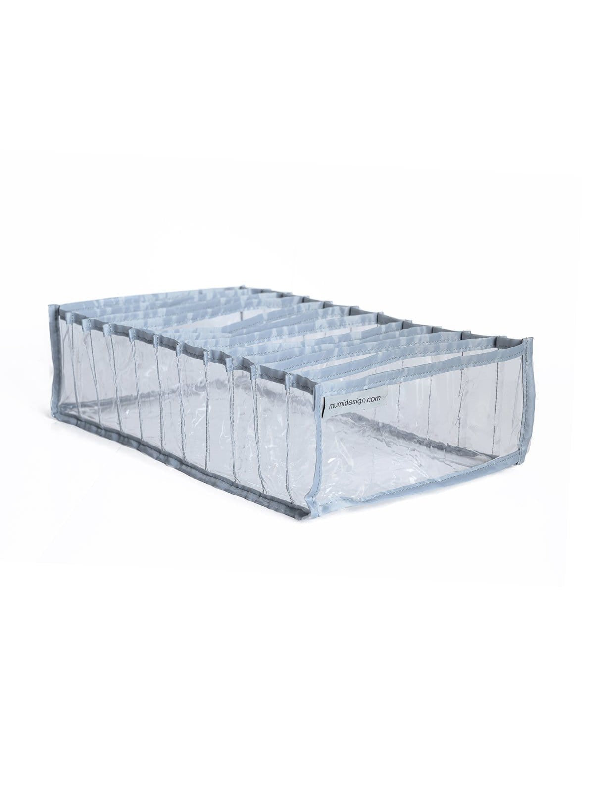 Cubos divisores medianos