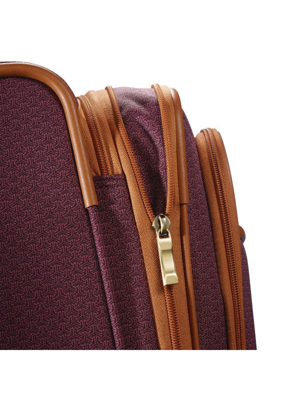 Luxe ll Expandable Spinner Carry-On