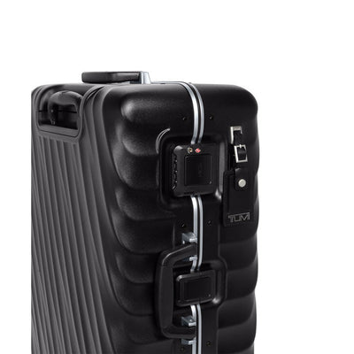 Tumi 19 Degree Short Trip 4 Wheel Packing Case black texture, image 6