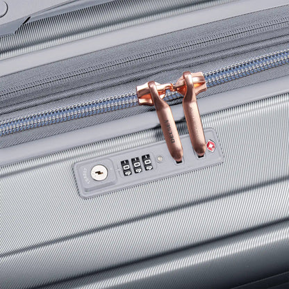 Delsey Shadow 5.0 Expandable Spinner Medium